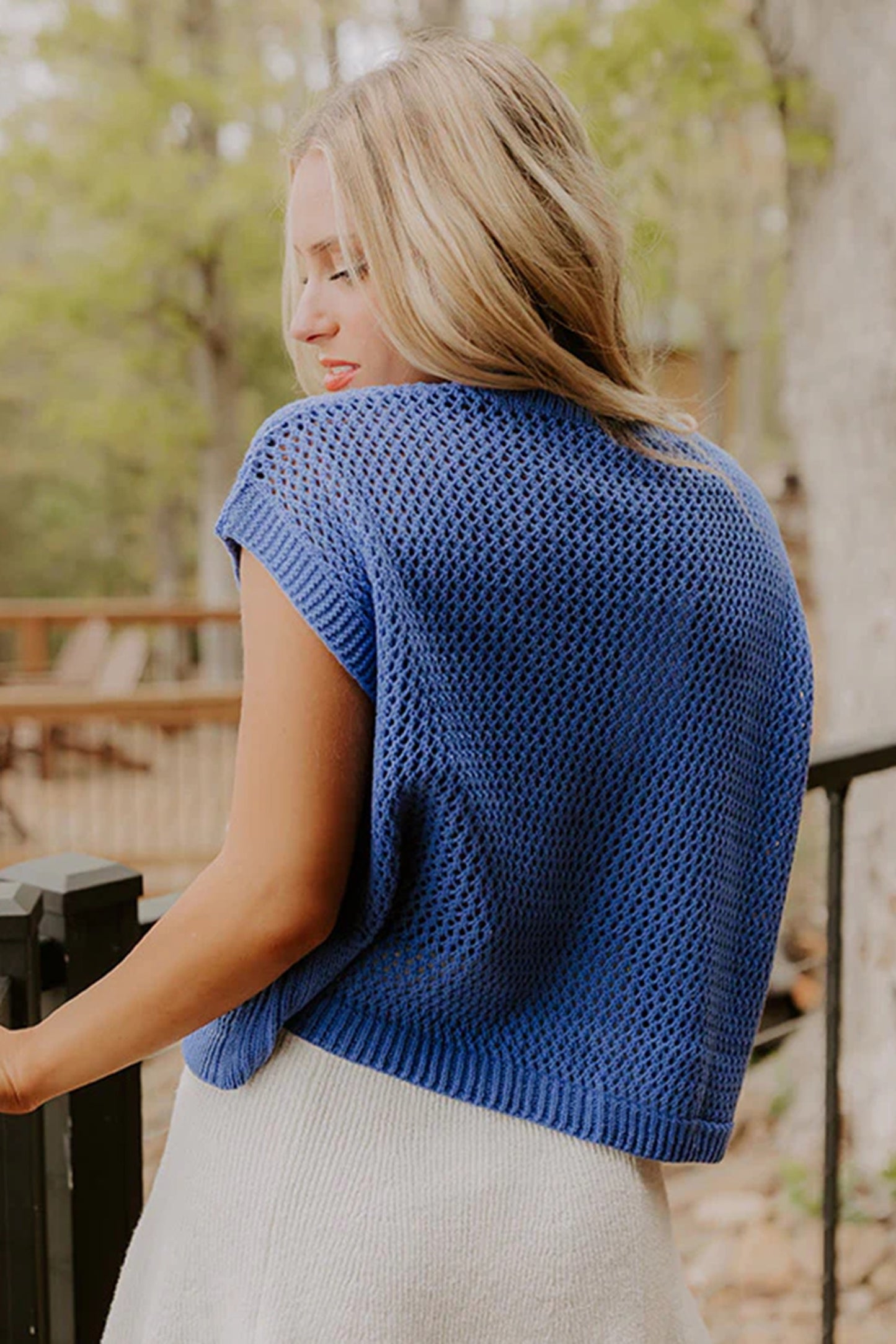 Sky blue flag top
