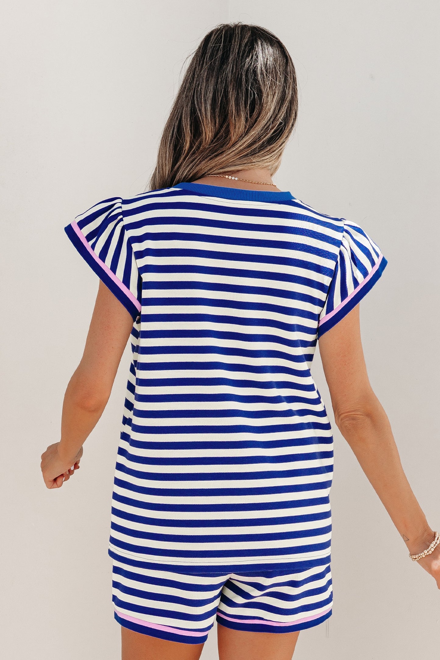 Blue and white contrast stripe set