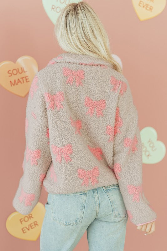 Bow Mine Pullover