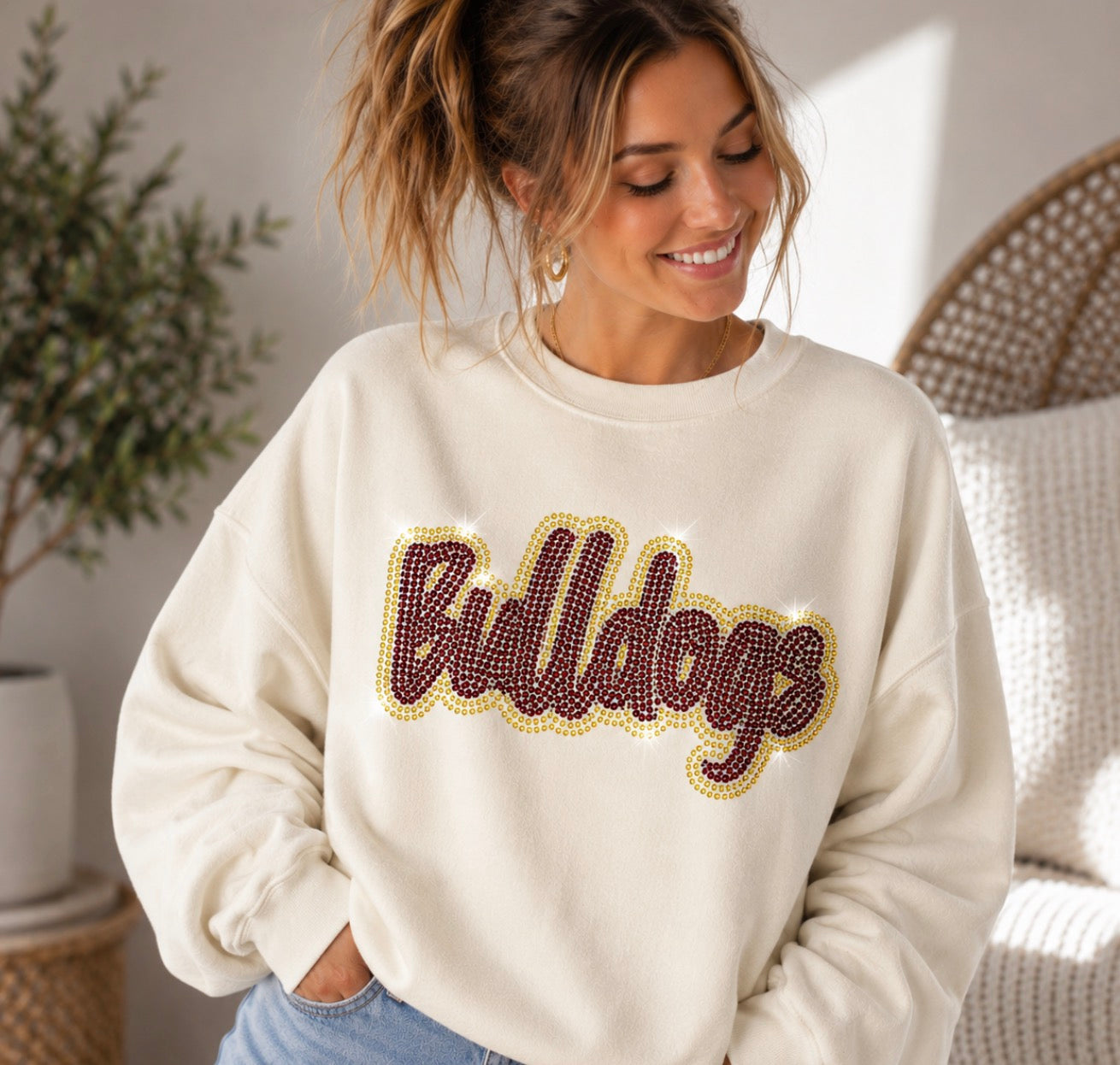 Cursive Mascot Spangle Crewneck